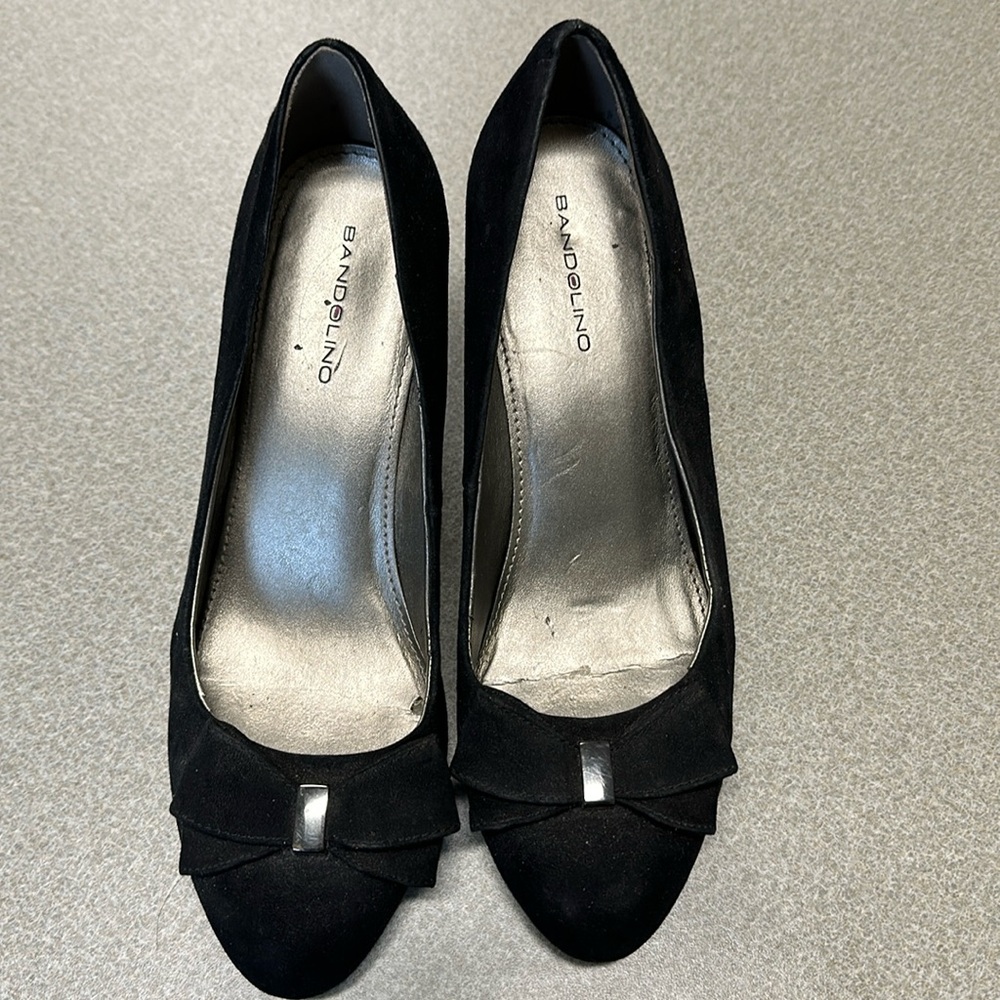 Bandolino pumps